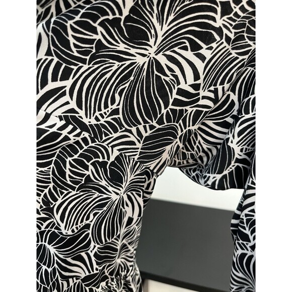 Avenue Women’s Top Blouse Plus Size 18/20  Geometric Scoop Neck Elastic Waist - Picture 15 of 15